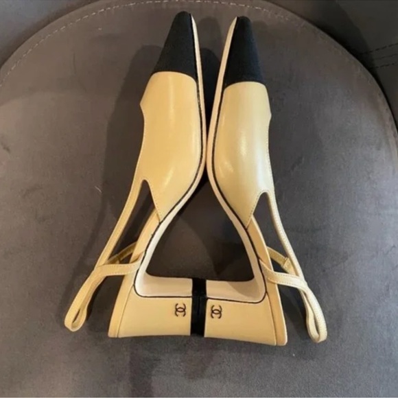 Chanel slingback - Picture 2 of 15
